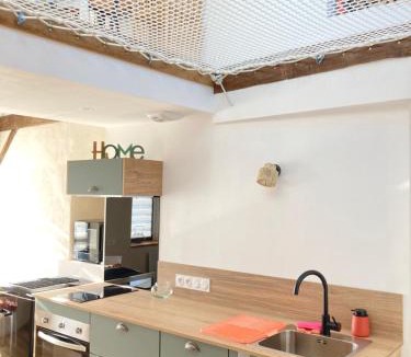Vignoc Apartment | Grenier calme et fonctionnel pour 2 pers accès indépendant
