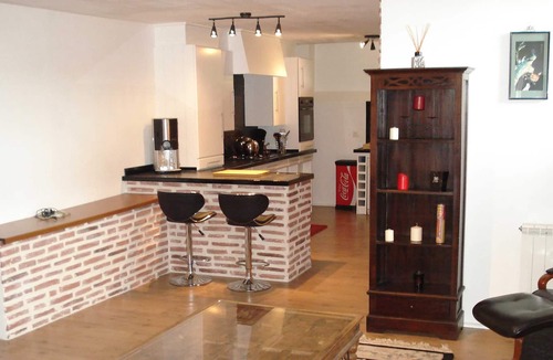 Longeville-les-Metz Cottage | GROUND FLOOR APARTMENT WITH TERRACE AND GARDEN NEAR METZ