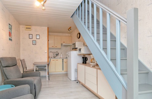 Le Croisic Apartment | Guest Room - Bedroom