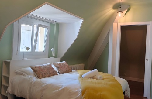 Epinal Bed & Breakfast | Guest Room “Family Room” with Wi-Fi