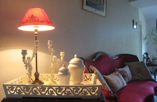 Charny-sur-Meuse Bed & Breakfast | Guest Room "Les Charmilles - Beige Room"