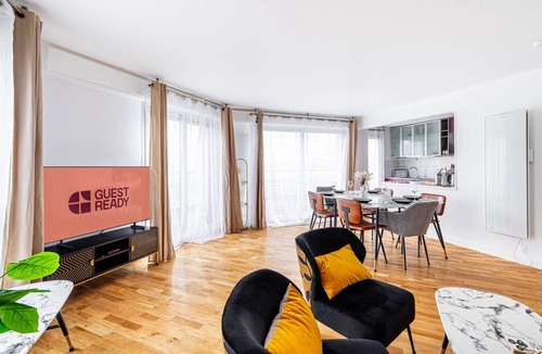 Plaisance Apartment | GuestReady - Charming Family Duplex with a terrace