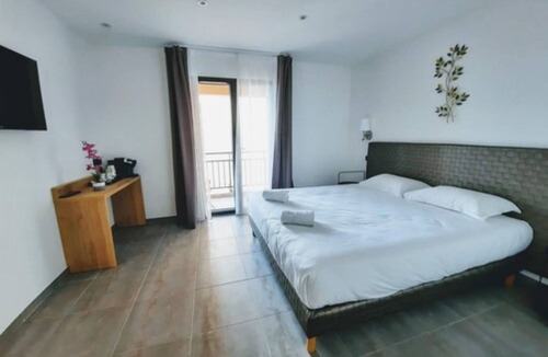 Figarella Hotel | Hôtel Casa Mea