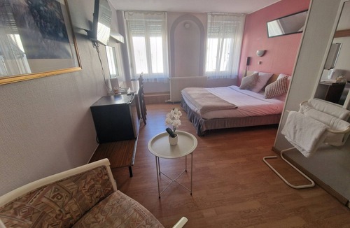 Saint Nicolas - Charles III - Ville vieille - Trois Maisons - Leopold Hotel | Hôtel de l'académie
