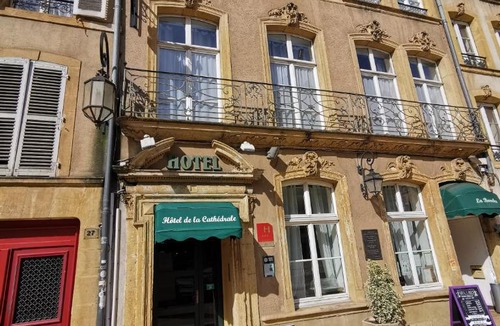 Metz-Centre – Ancienne Ville Hotel | Hôtel de la Cathédrale Metz