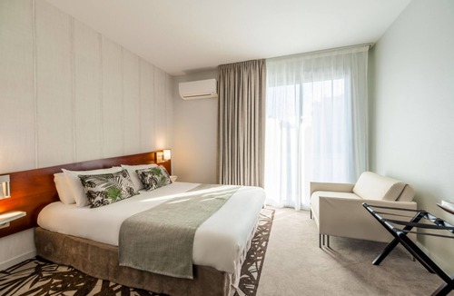 Centre Ville Hotel | Hôtel du Palois - Pau Centre Bosquet
