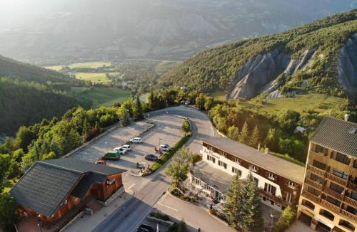 Le Sauze Hotel | Hôtel les Flocons