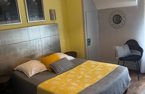 Arcis-sur-Aube Hotel | Hôtel Restaurant Le Pont de l'Aube