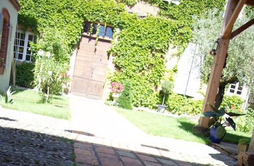 Plaisance Villa | Hadrian's Villa, Villa pavilion charms +