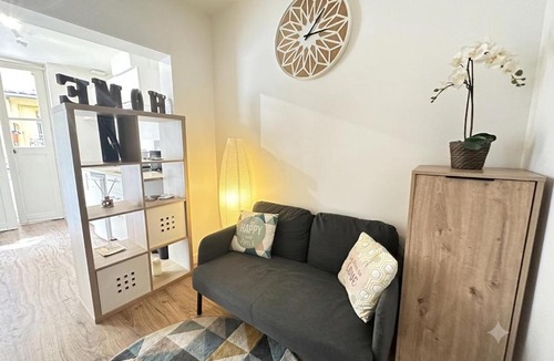 Reims City Centre Apartment | Harmony Zen - Plain-Pied T2 Calme - Arena & Centre ville - Petits animaux -10kgs