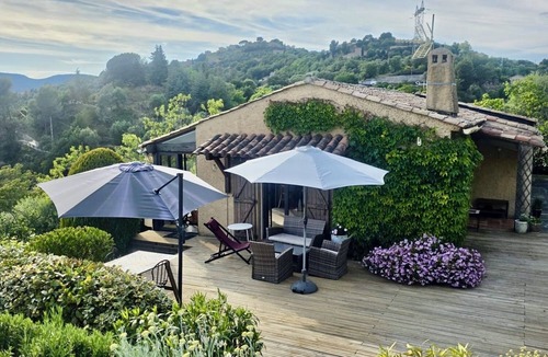 Berre-des-Alpes House | Haven of peace with garden and parking