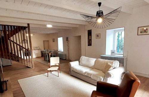 Tressignaux House | Havre de Paix Dans la Verdure Bretonne