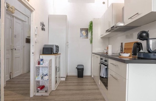 Old Town Apartment | Heart of Nice's Old Town, 2 bedrooms, 5 minutes from the sea, air conditioning