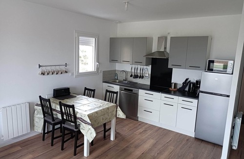 Hirel Apartment | Hirel Apartement directly facing the bay of Cancale and Mont st Michel