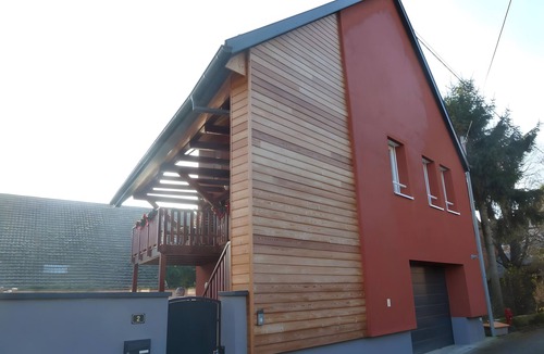 Mittelhausen House | Holiday Home 'La Grange De Mediovilla' with Private Terrace, Private Garden and Wi-Fi