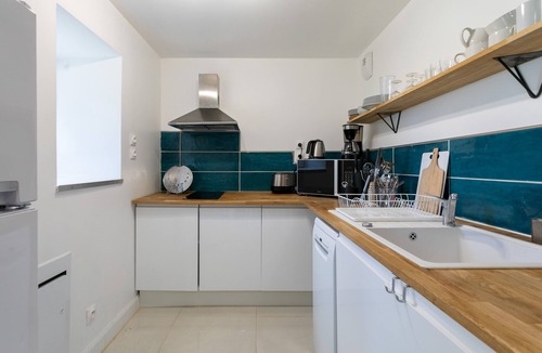 Saint-Michel-en-Greve House | Holiday Home 'Gite Des Hauts Grève - Penty' with Terrace and Wi-Fi