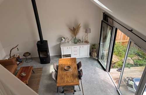 Le Minihic-sur-Rance House | Holiday Home “La P’tite Maison” with Private Terrace, Garden & Wi-Fi