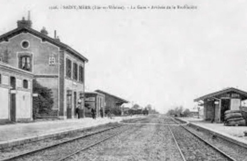 Saint-Meen-le-Grand House | Holiday Home "L’escale des Voyageurs" in Saint-Méen-le-Grand – Bike Garage Available