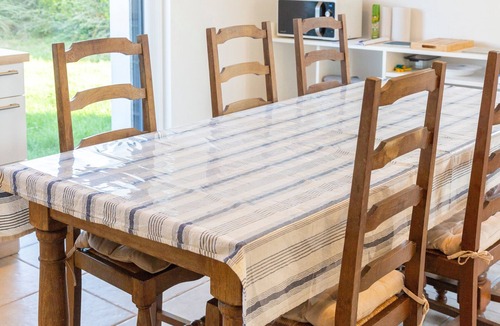 Trevignon House | Holiday Home 'Aimée Familiale 150m Plage' with Private Garden and Wi-Fi