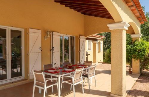 Le Val House | Holiday Home Allegra by Interhome