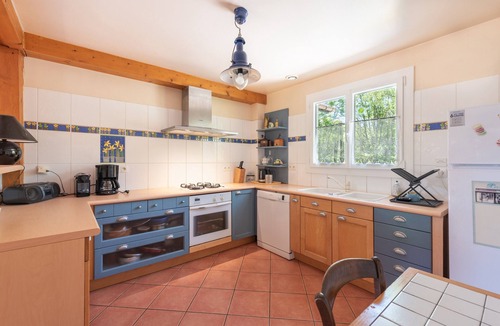 Louvie Juzon House | Holiday Home 'Au Pied Du Pic Du Midi' with Mountain View, Private Terrace and Private Garden