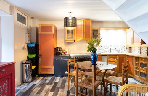Lannion House | Holiday Home 'De L'alliance' with Private Terrace and Private Garden