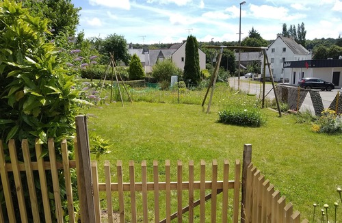 Saint-Carreuc House | Holiday Home "Do Mi Si La Do Ré" with Private Garden & Wi-Fi
