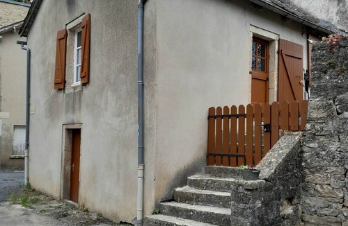 Gaillac-d'Aveyron House | Holiday Home 'La Petite Authentique' with Private Terrace