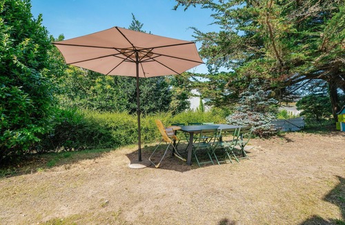 Pleneuf-Val-Andre House | Holiday Home 'Maison Pleneuf Val André Proche Mer' with Private Terrace, Private Garden and Wi-Fi