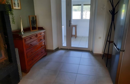Bourseul House | Holiday Home 'Gîtes L'autre Vie - Copines 8-10' with Private Terrace, Private Garden and Wi-Fi