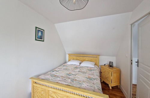 Guerlesquin House | Holiday home in the countryside near the beach