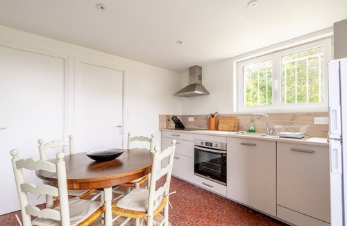 Saint-Vran House | Holiday Home 'La Maison Des Chevaux' with Private Terrace and Private Garden
