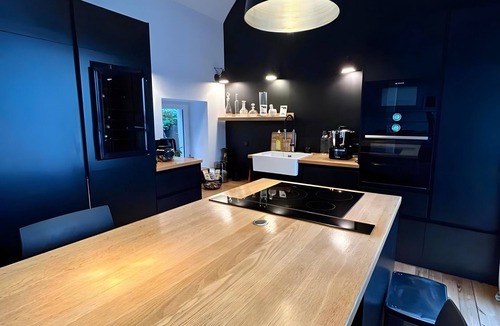 Plerin House | Holiday Home 'La Maison Du Phare' with Private Terrace and Garden