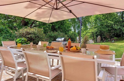 Ploumilliau House | Holiday Home Les Menhirs by Interhome