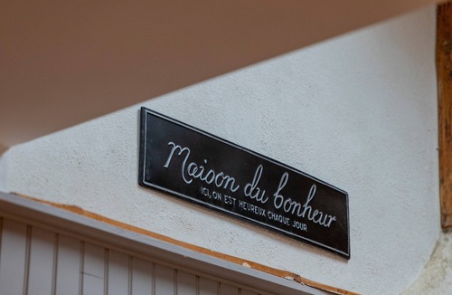 Orgeix House | Holiday Home 'Maison De Village' with Private Terrace