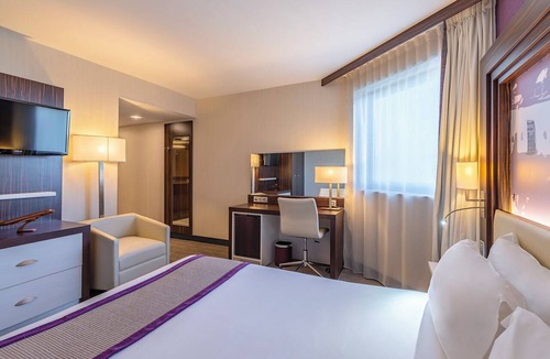 Blagnac Hotel | Holiday Inn Toulouse Airport by IHG