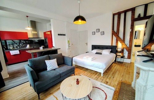 Auxerre Apartment | Home - Paris III - Séjour à Auxerre