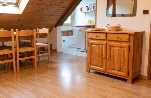 Bagneres-de-Luchon Apartment | Homerez - Apartment in Bagnères-de-Luchon
