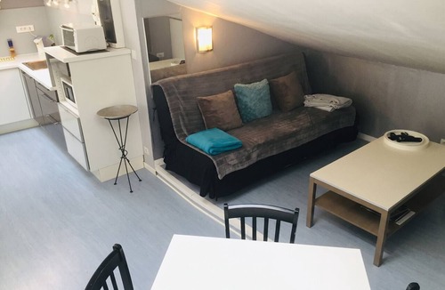 Dieulouard Apartment | Homerez - Apartment in Dieulouard