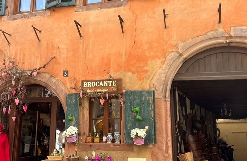 Riquewihr Apartment | Homerez - Apartment in Riquewihr