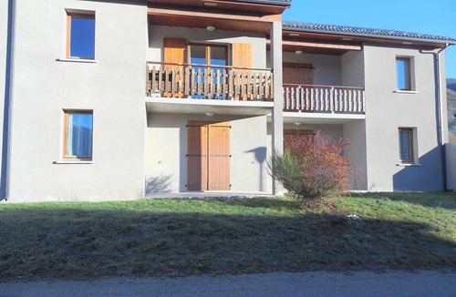 Ignaux Apartment | Homerez - Apartment in Ignaux