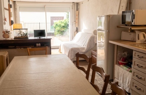 Tarbes Apartment | Homerez - Apartment in Tarbes