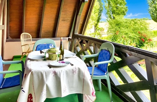 Hochfelden Apartment | Homerez - Apt. in Hochfelden