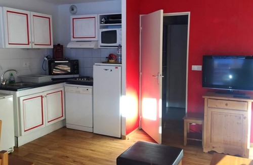Allos Apartment | Homerez - Beautiful appartement for 8 ppl. with swimming-pool at La foux d'Allos