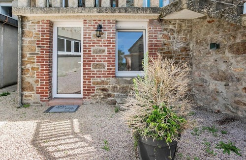 Plancoet Apartment | Homerez - Beautiful appartement for 4 ppl. with garden at Plancoët