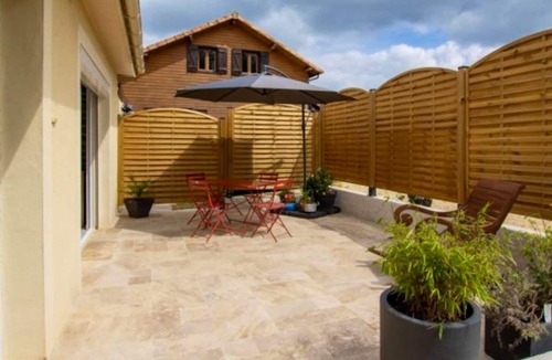Fossemagne House | Homerez - Beautiful house for 4 ppl. with garden and terrace at Fossemagne