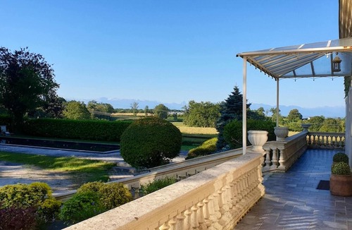 Bournos House | Homerez - Big house for 19 ppl. with swimming-pool, sauna and garden at Bourmos