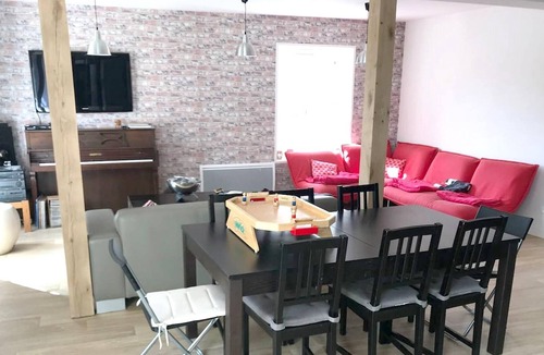 Payns House | Homerez - Big house for 12 ppl. with shared pool, jacuzzi and terrace at Payns