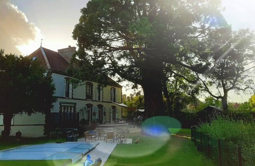 Payns House | Homerez - Big house for 12 ppl. with shared pool, jacuzzi and terrace at Payns
