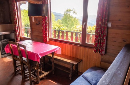 Le Tholy Ski Chalet | Homerez - Chalet in Le Tholy